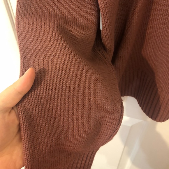 Knit - Picture 3 of 3